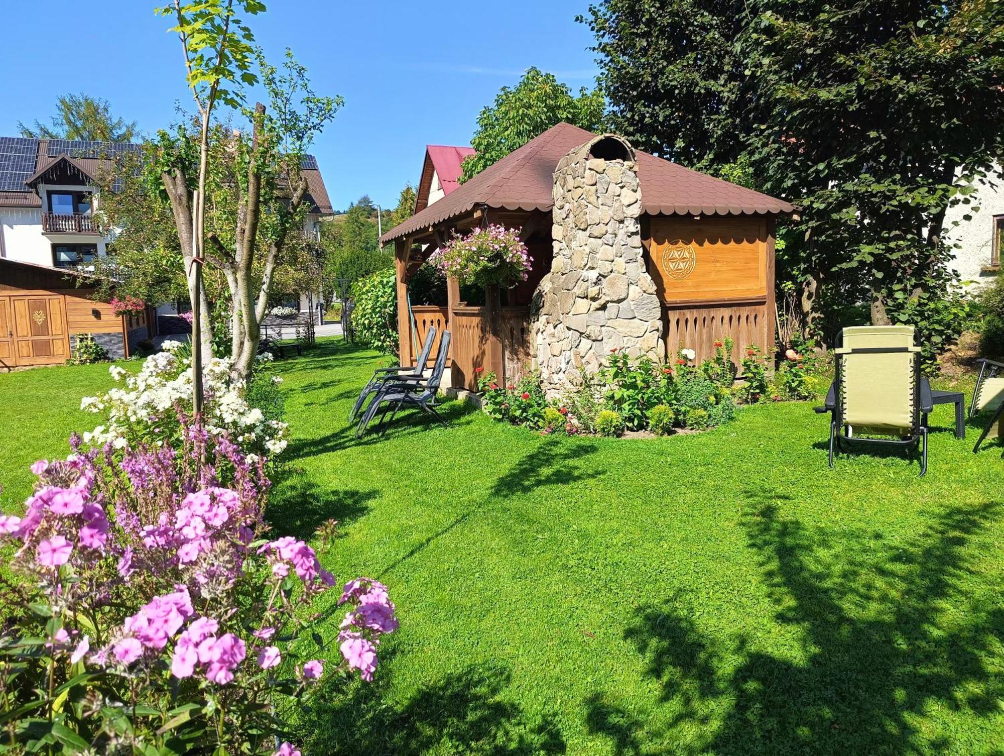 Pokoje I Apartamenty U Sabiny - Dostep Do Jacuzzi Tylko W Wybranych Opcjach Sprawdz Ponizej Szczegoly Rezerwacji Szczawnica Ngoại thất bức ảnh